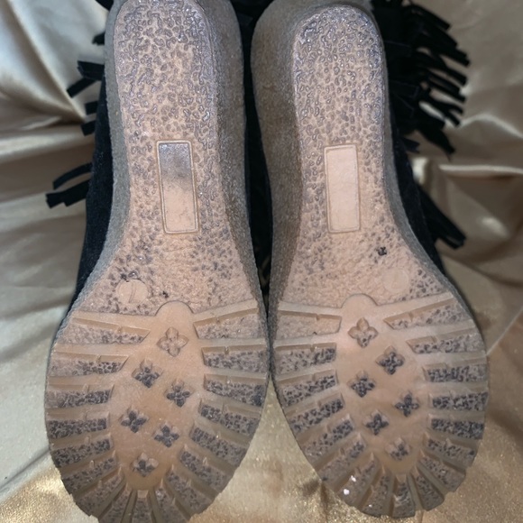 Black heeled boots - Picture 5 of 6